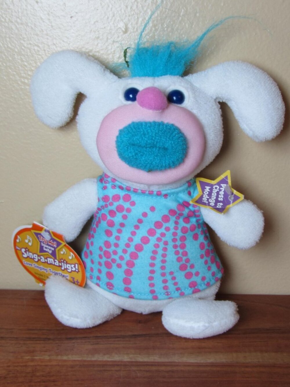 plush sing-a-ma-jigs marshmallow 2010 mattel NWT (W6838)